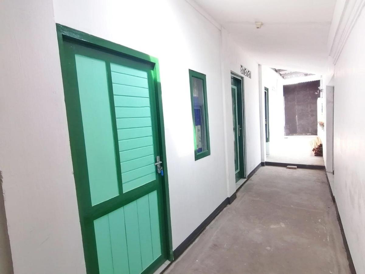 Reddoorz Syariah @ Ndalem Kembang Sore Yogyakarta Eksteriør bilde