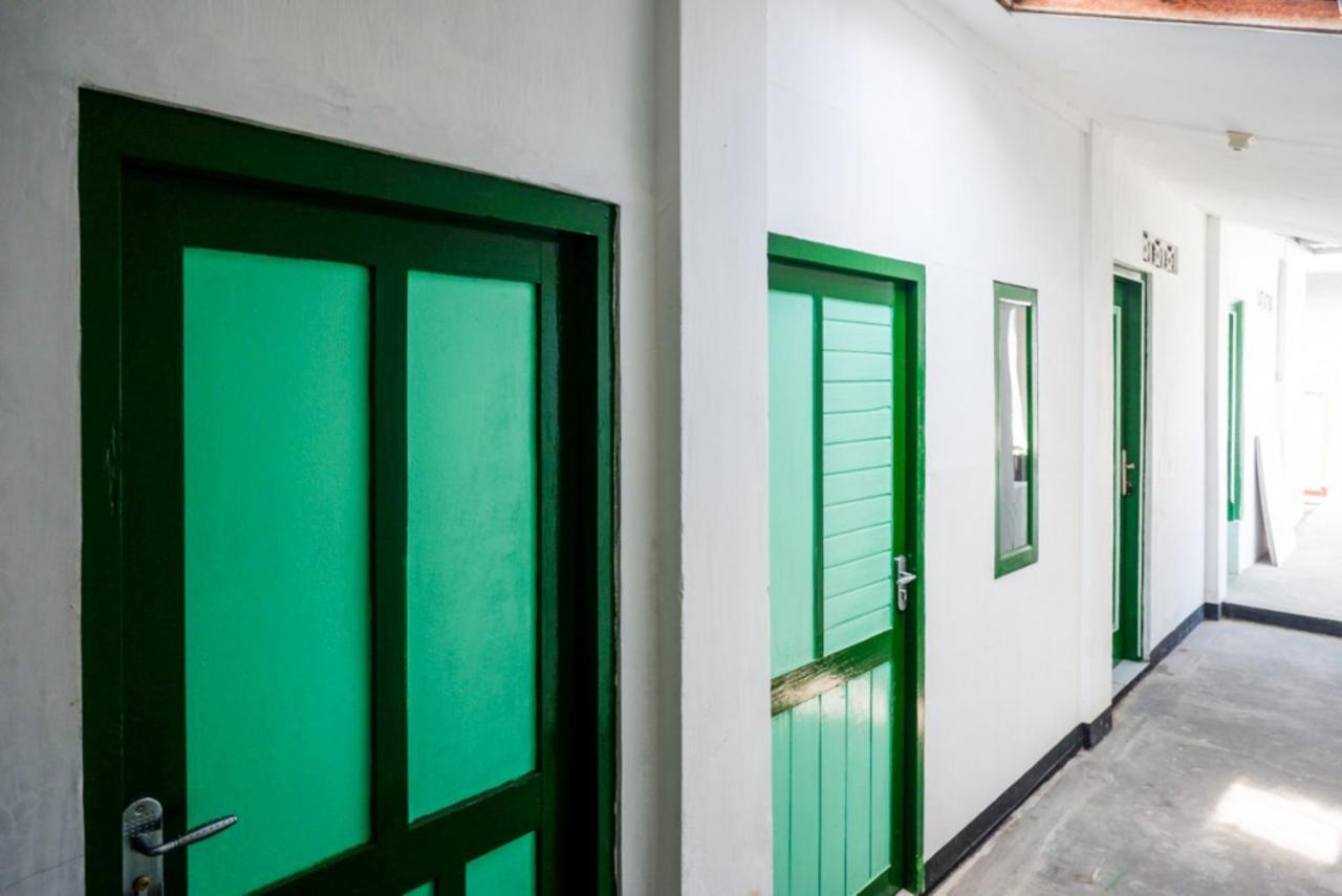 Reddoorz Syariah @ Ndalem Kembang Sore Yogyakarta Eksteriør bilde