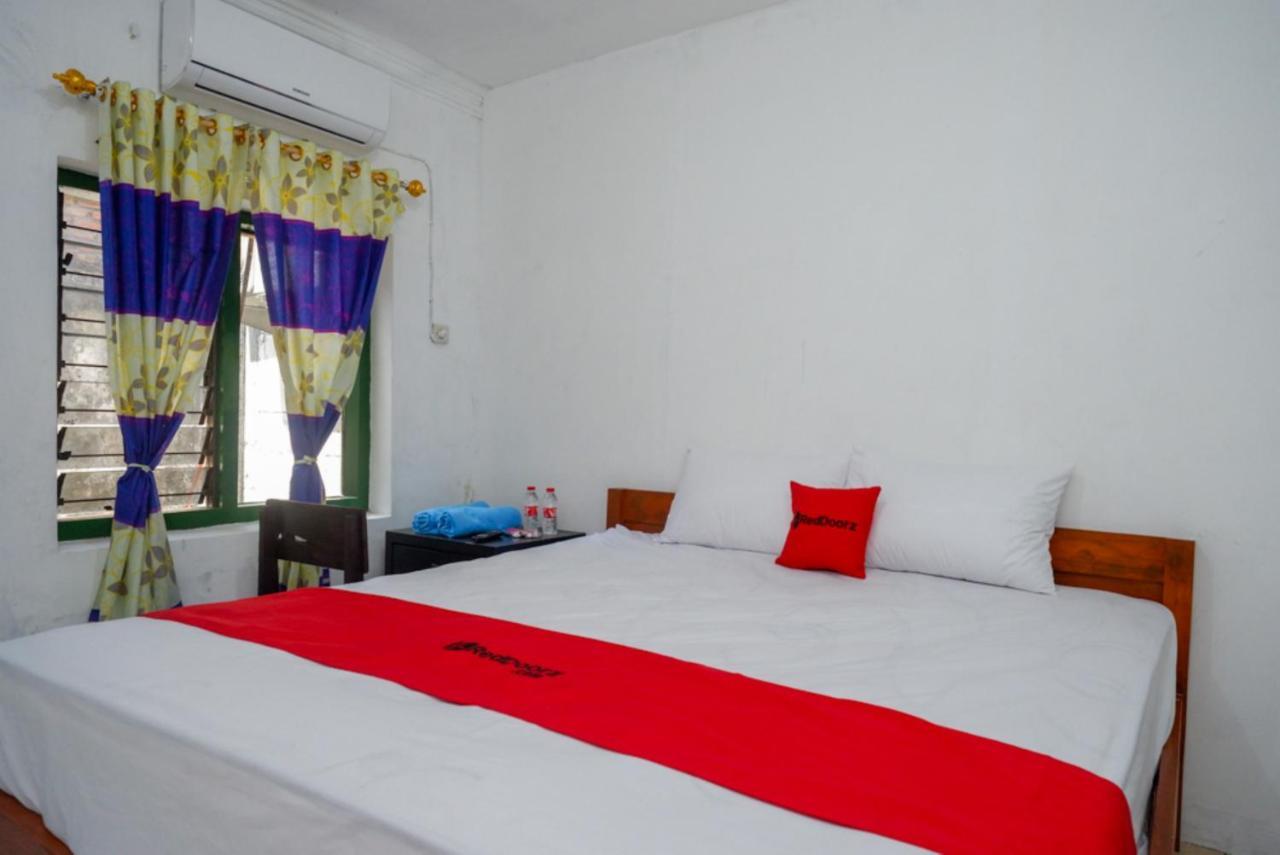 Reddoorz Syariah @ Ndalem Kembang Sore Yogyakarta Eksteriør bilde